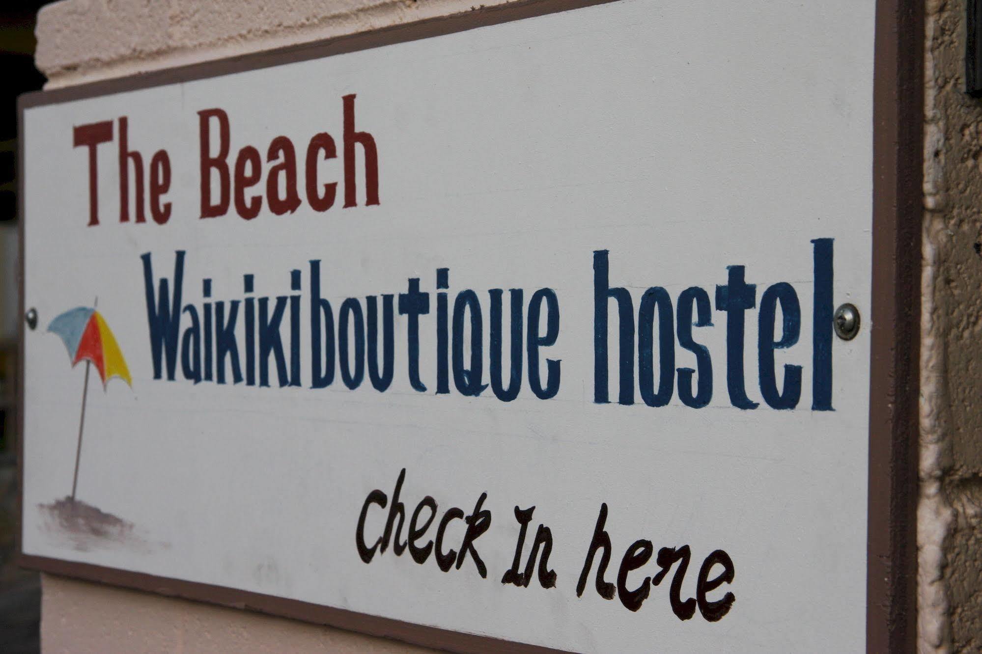 The Beach Waikiki Boutique Hostel Хонолулу Екстериор снимка