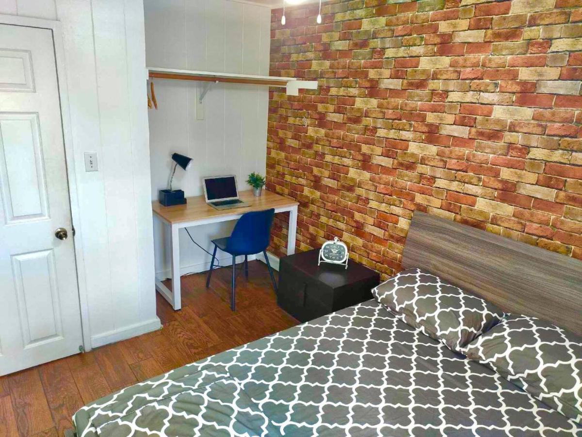 The Beach Waikiki Boutique Hostel Хонолулу Екстериор снимка